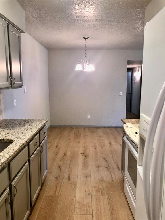 834 Tall Pines Drive Property Photo 28