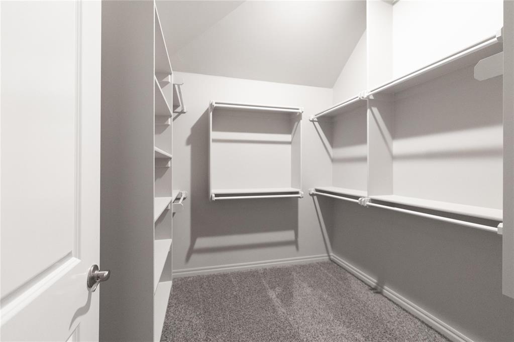 8241 Mountain Oak Drive Property Photo 15