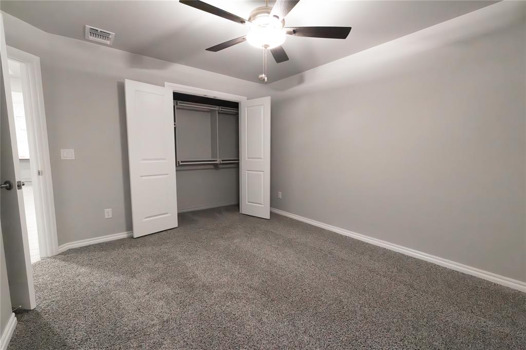 8241 Mountain Oak Drive Property Photo 17