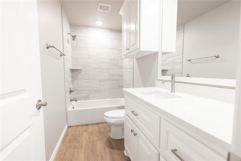 8241 Mountain Oak Drive Property Photo 19