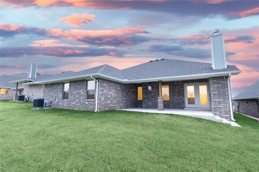 8241 Mountain Oak Drive Property Photo 24