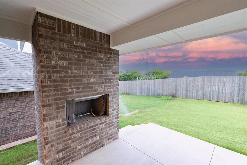 8241 Mountain Oak Drive Property Photo 26