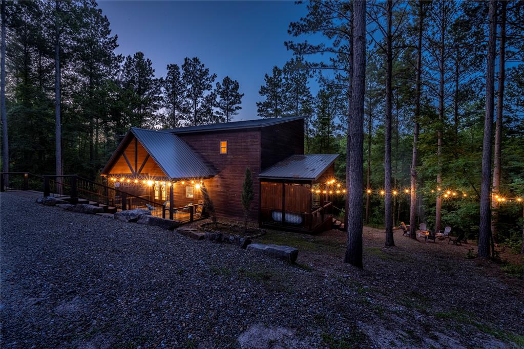 310 Red Berry Trail Property Photo 1