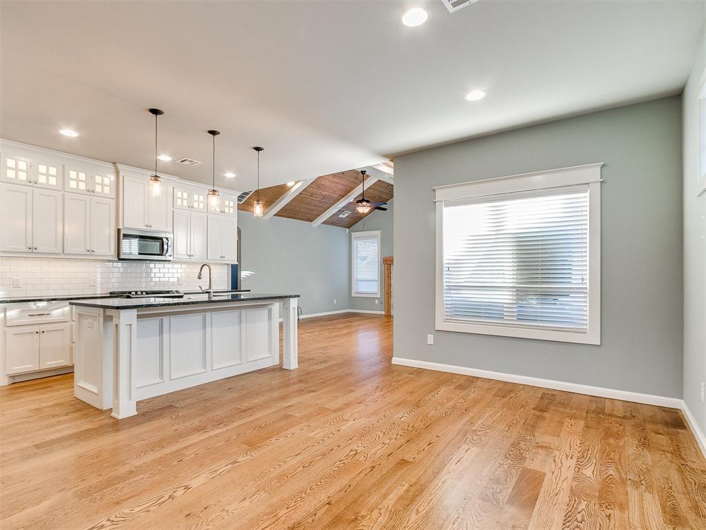 3300 Clock Tower Circle Property Photo 3