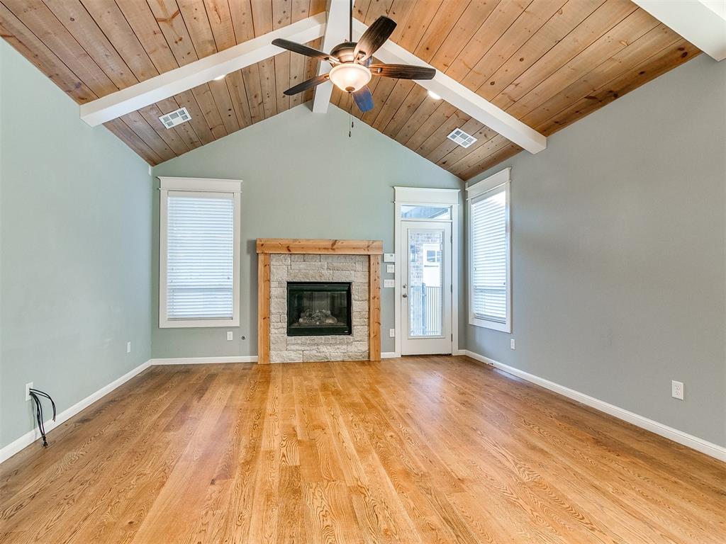 3300 Clock Tower Circle Property Photo 6