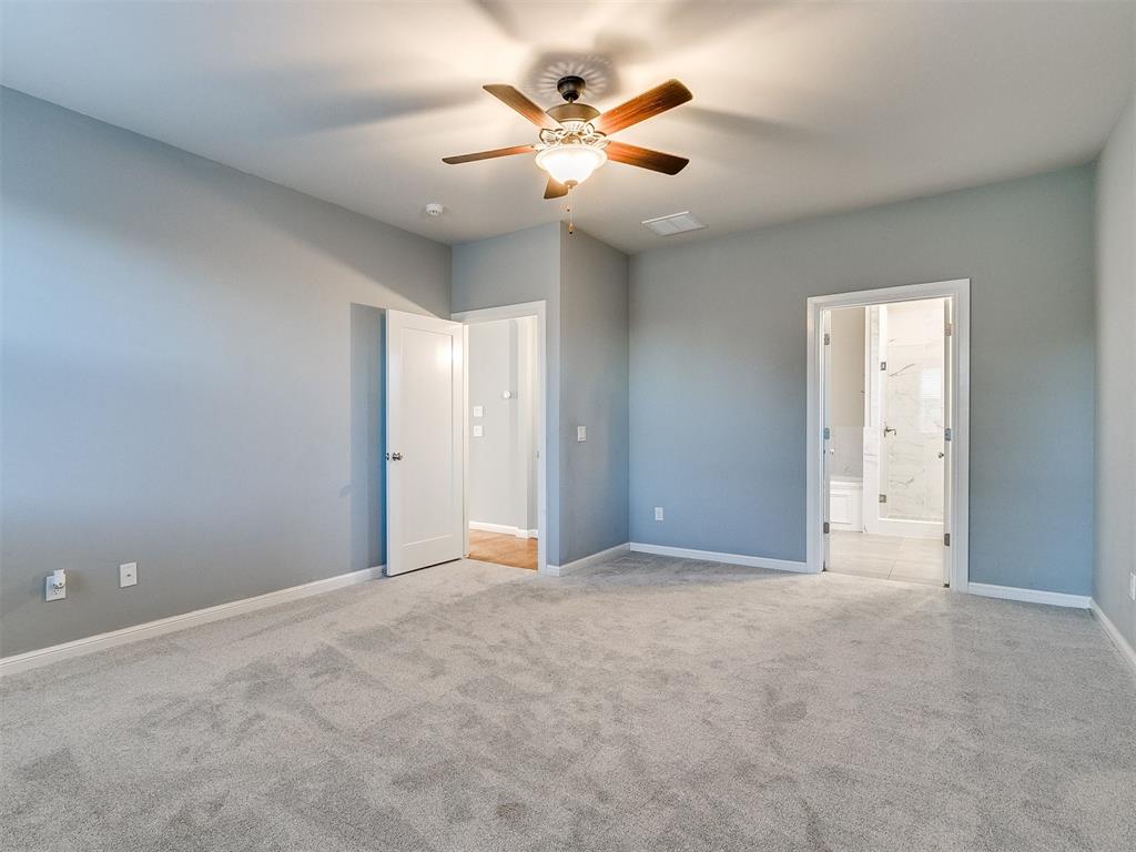 3300 Clock Tower Circle Property Photo 10
