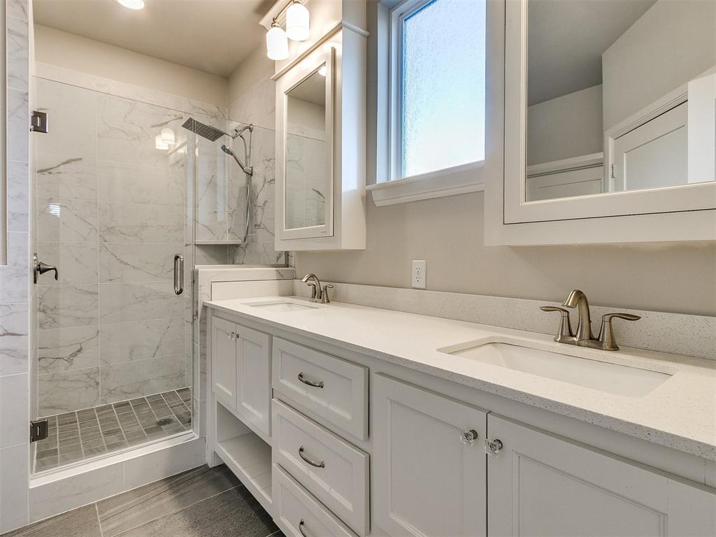 3300 Clock Tower Circle Property Photo 11