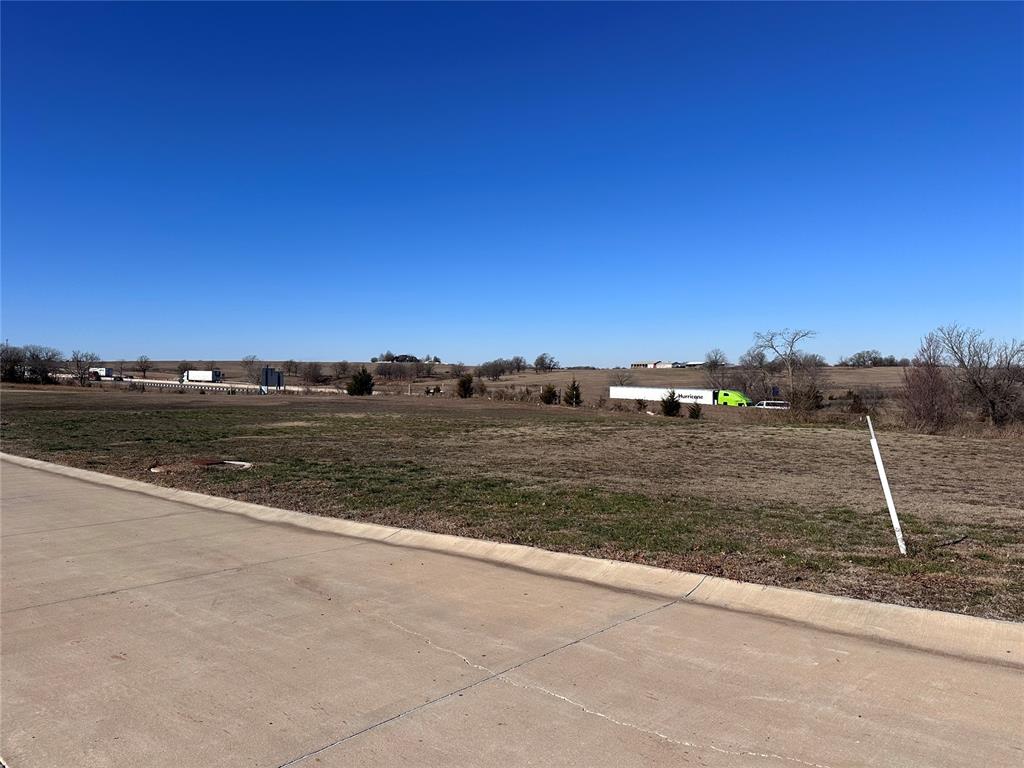 Sooner Drive Property Photo 4