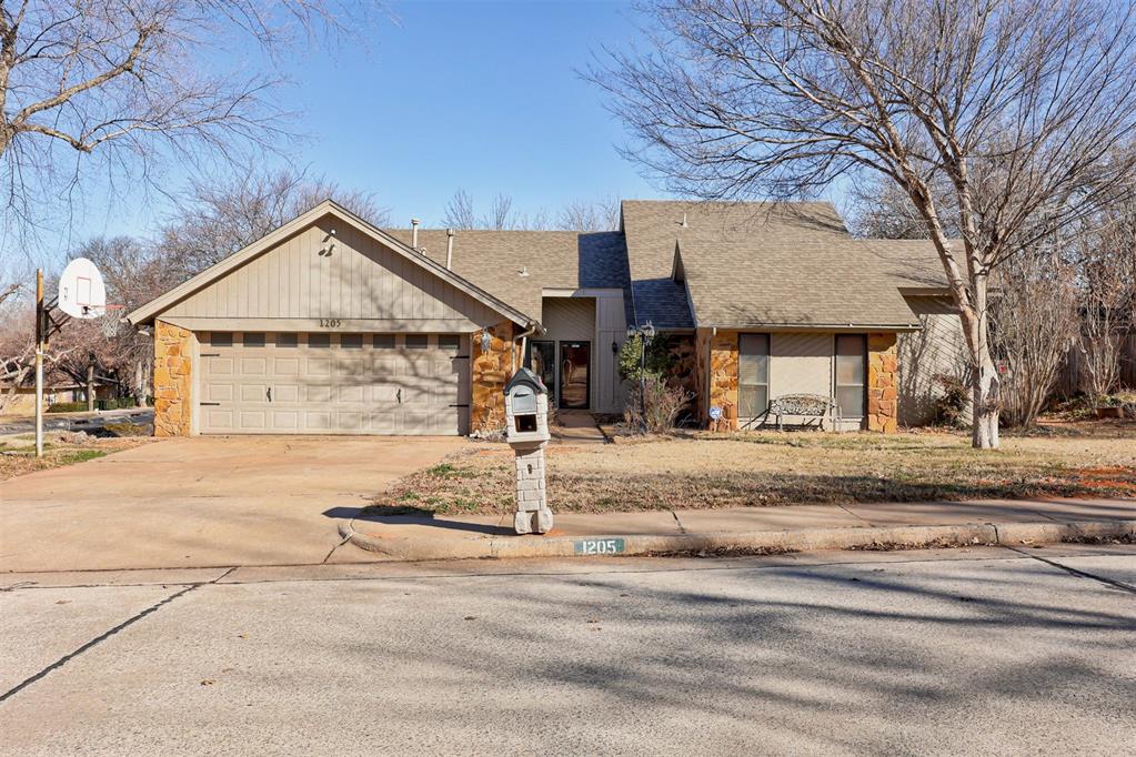 1205 Brookhaven Drive Property Photo