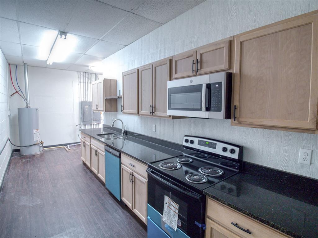 2000 N Macarthur Boulevard Property Photo 39