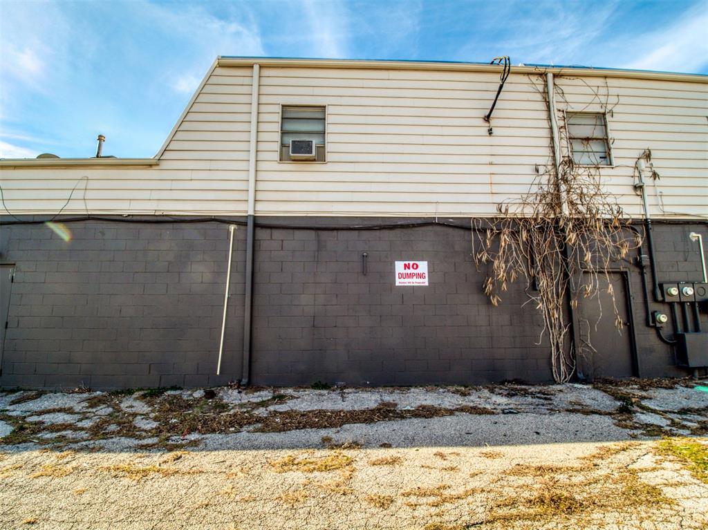2000 N Macarthur Boulevard Property Photo 49