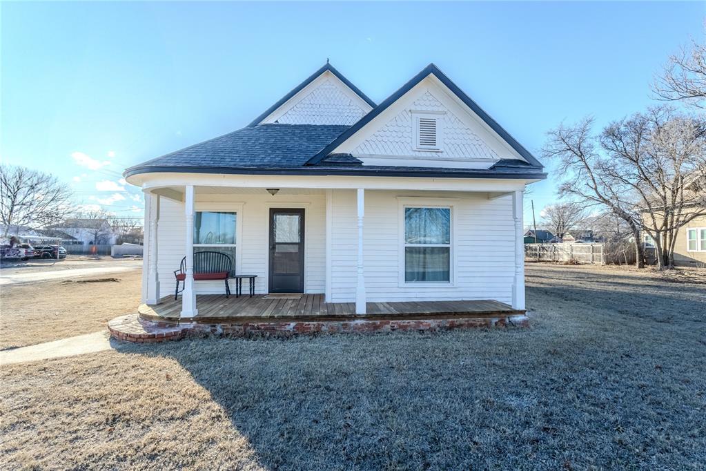 400 N Oklahoma Street Property Photo