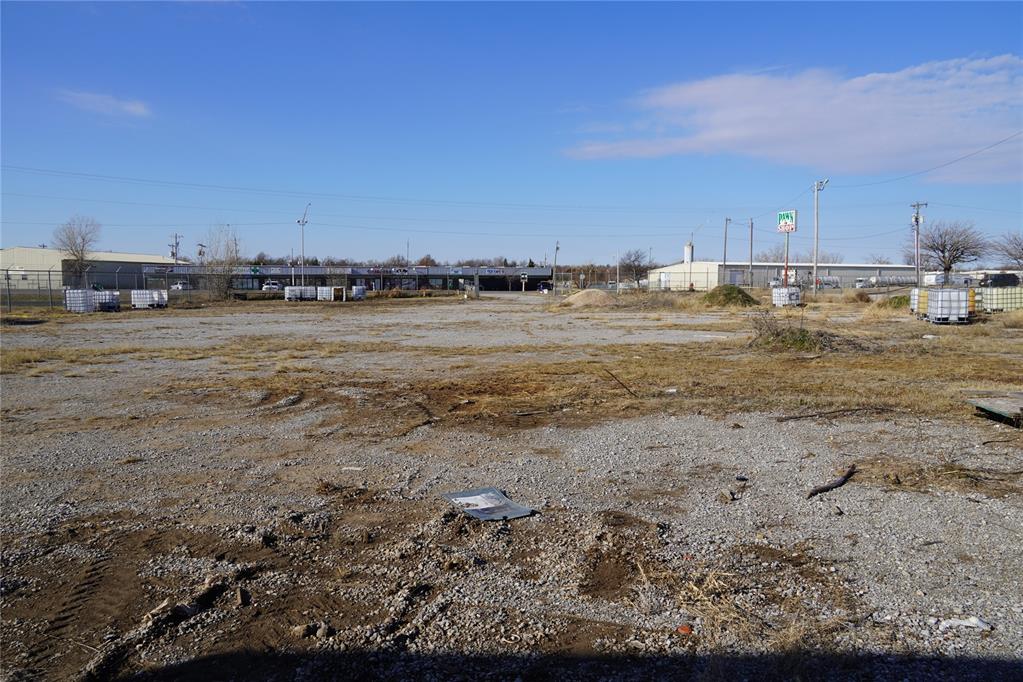1601 E Us Highway 66 Property Photo 3