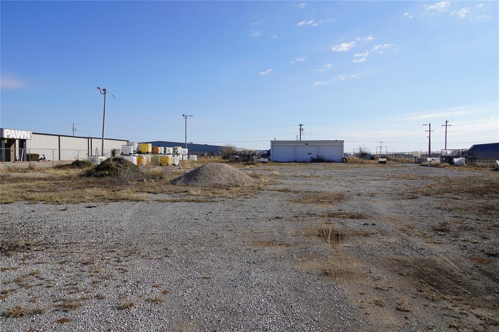 1601 E Us Highway 66 Property Photo 5