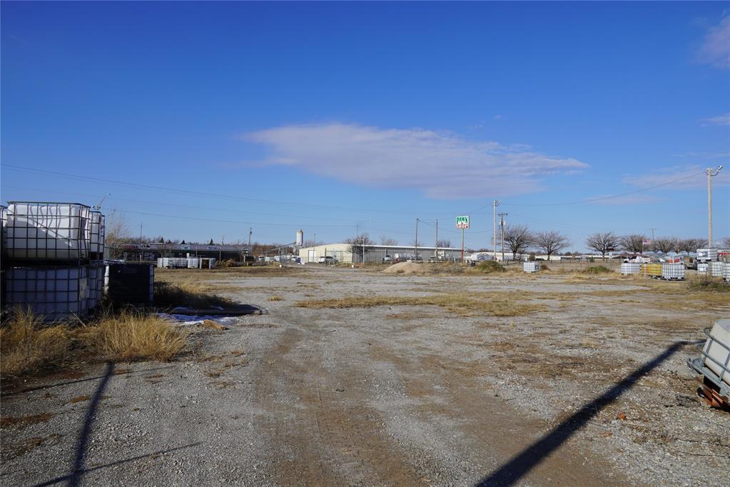 1601 E Us Highway 66 Property Photo 8