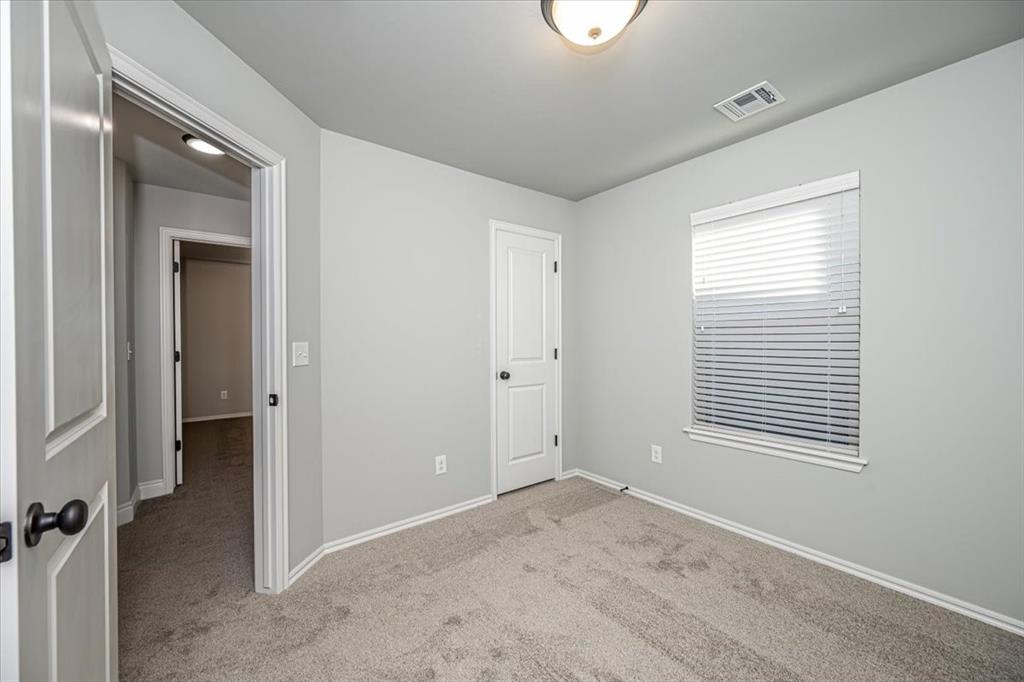 439 Virginia Avenue Property Photo 25