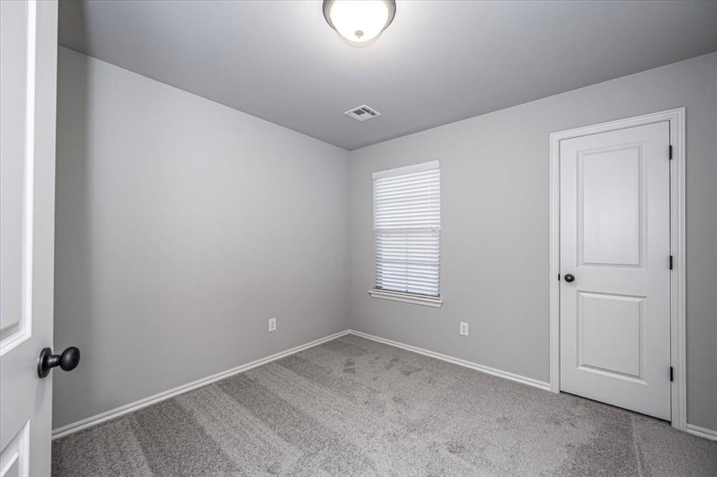 439 Virginia Avenue Property Photo 26
