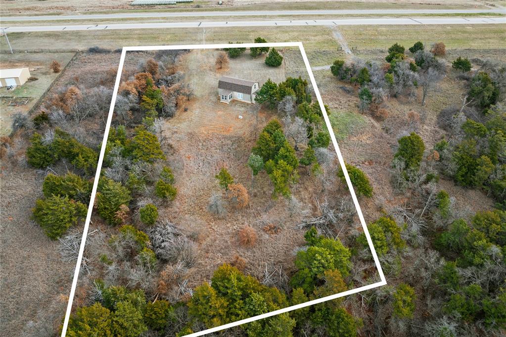 5675 S U.s. 281 Highway Property Photo 2