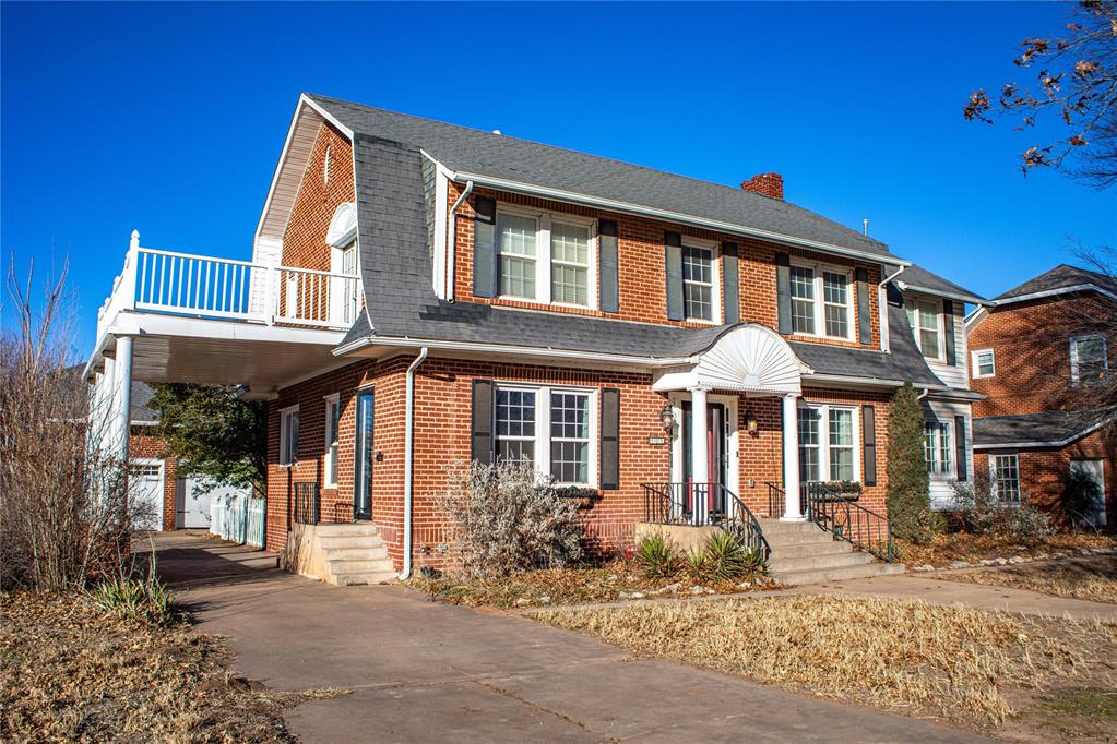 505 W Lincoln Street Property Photo 4