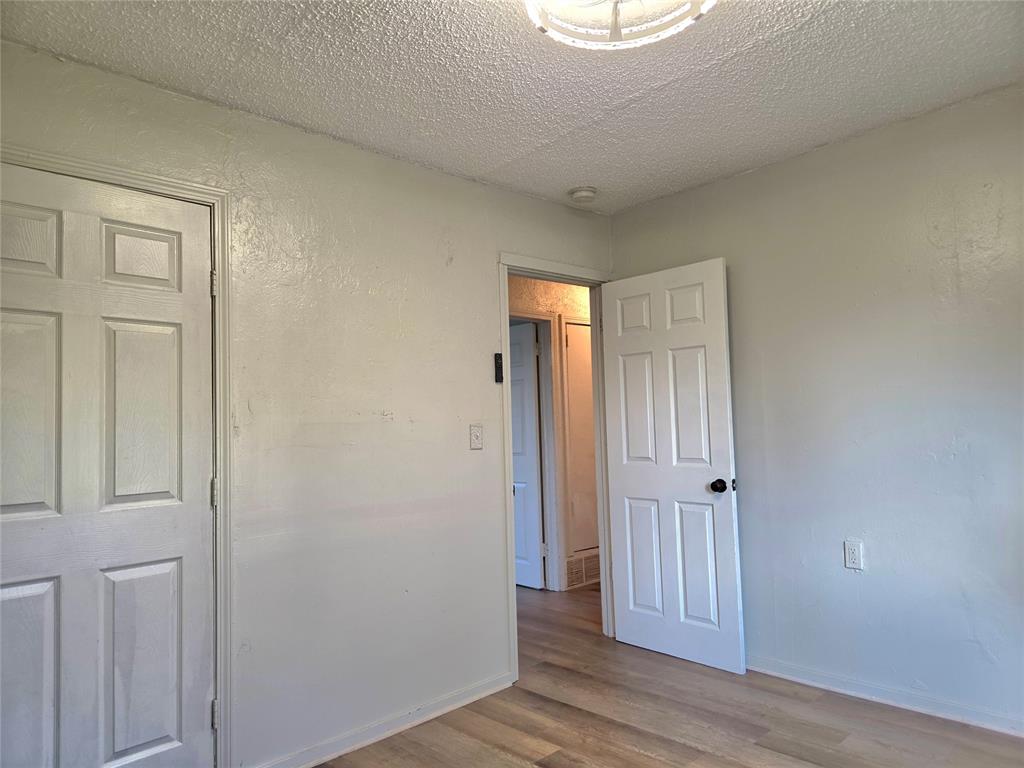 5843 Nw 24th Street Property Photo 13
