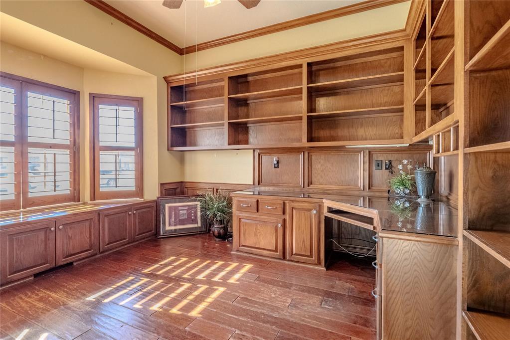 Property Photo 31