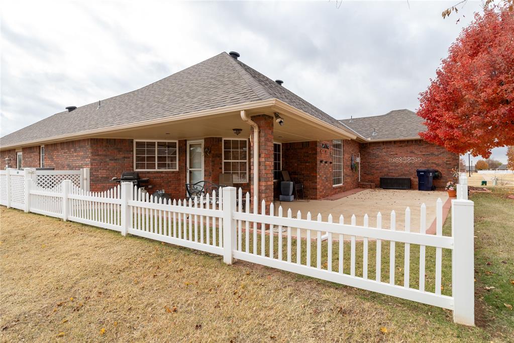 Property Photo 37