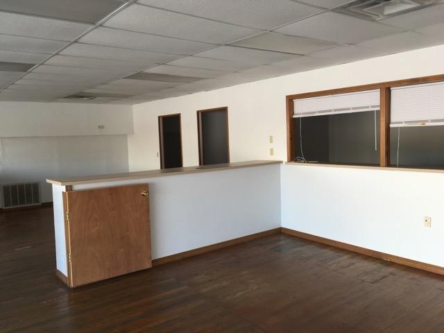104 S 2nd Street Property Photo 6