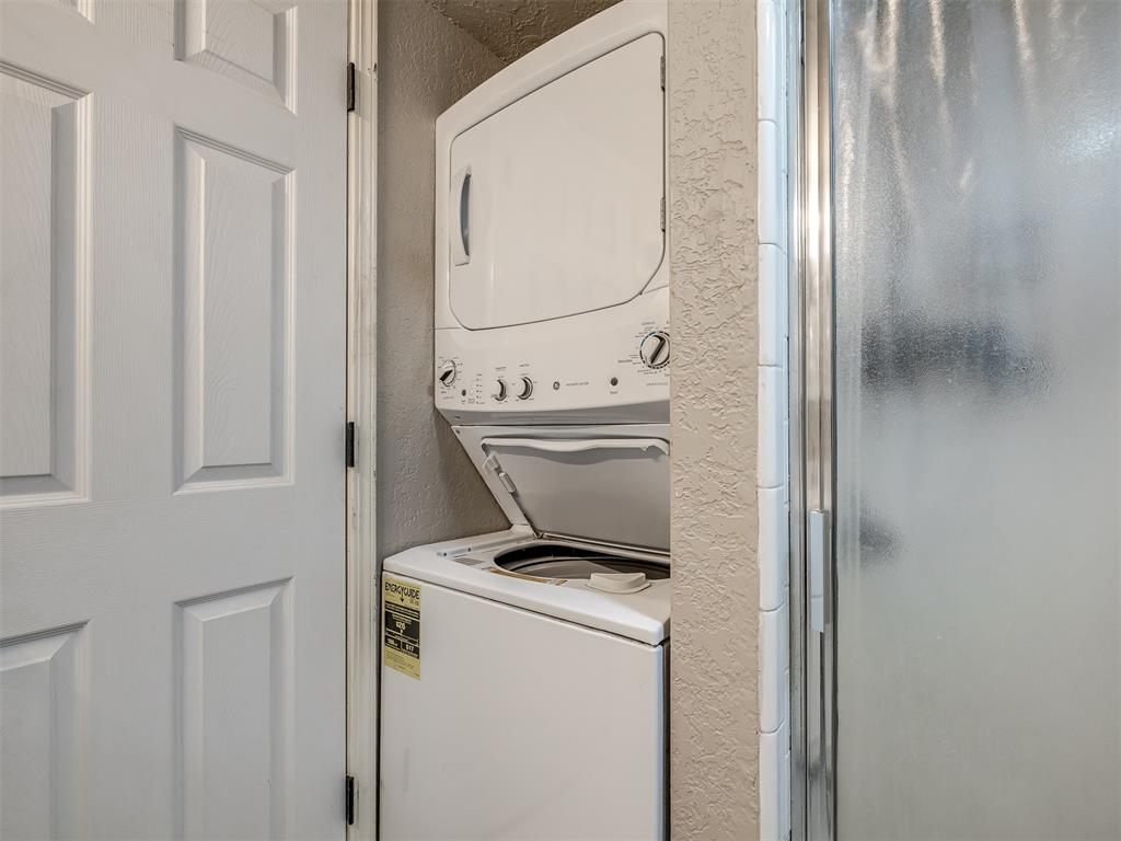 11530 N May Avenue D303 Property Photo 24