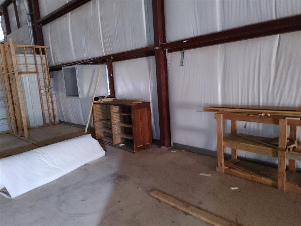 210 Leah Lane Property Photo 12
