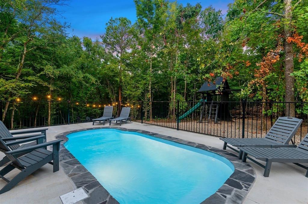 362 Gentry Oak Lane Property Photo 4