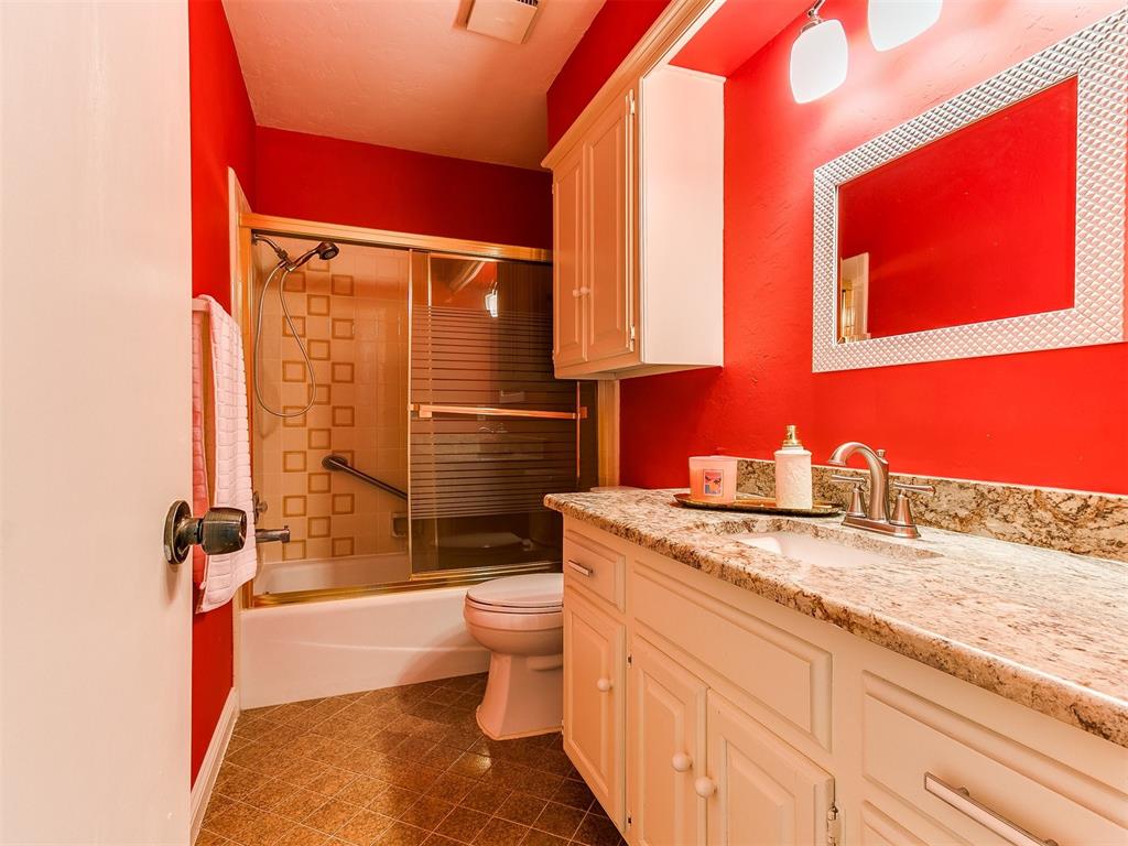 6317 Hyde Park Drive Property Photo 25