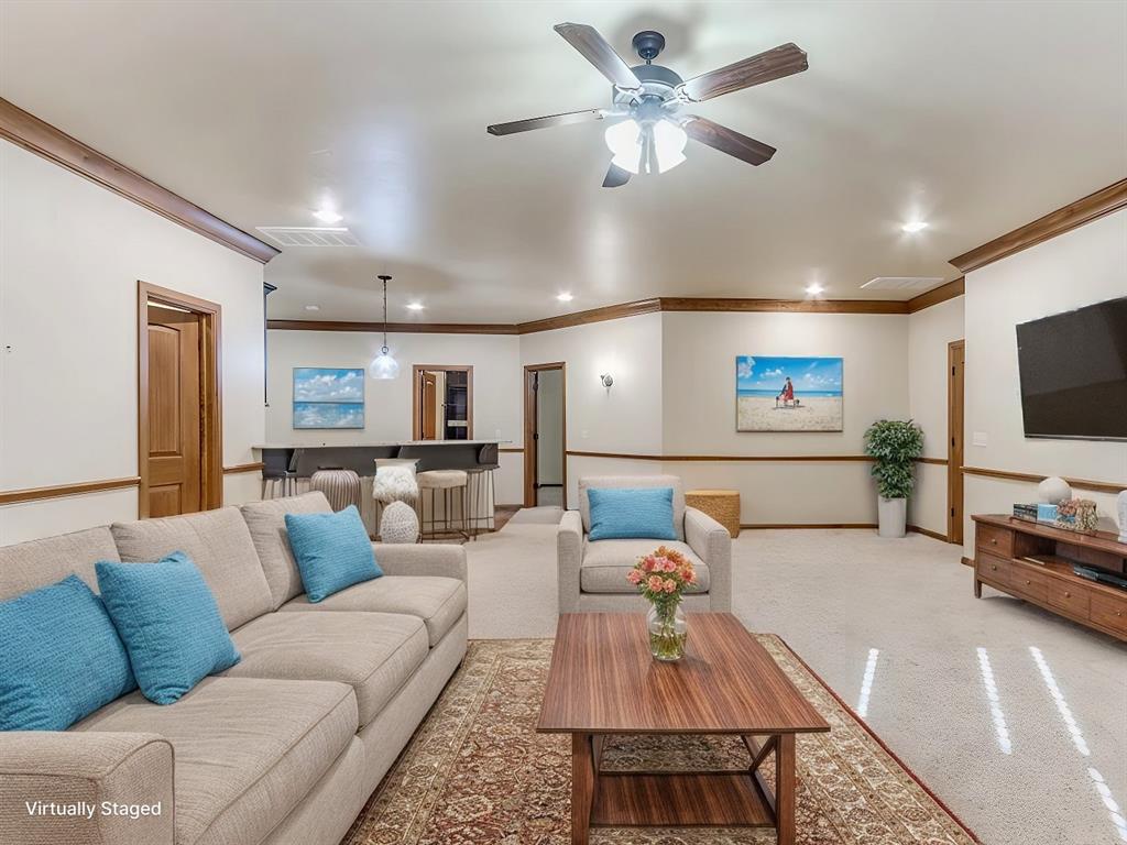 500 Newport Bridge Drive Property Photo 3