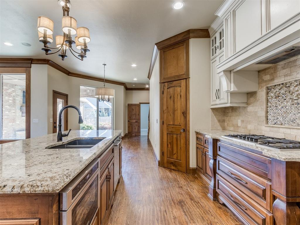 500 Newport Bridge Drive Property Photo 19