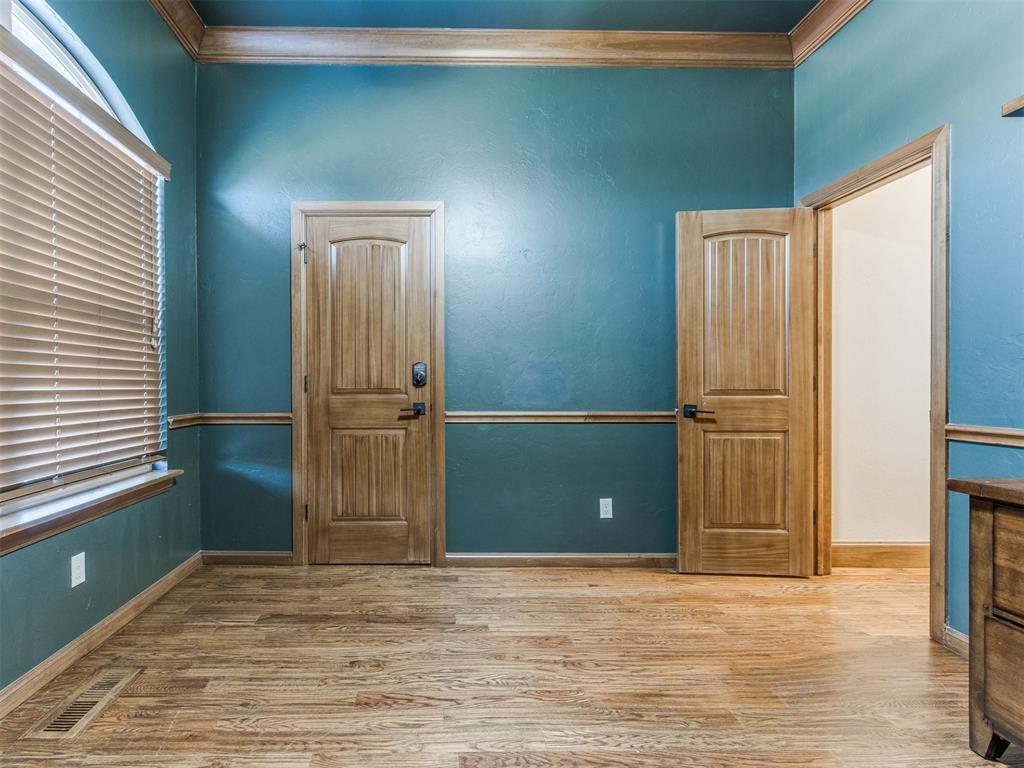 500 Newport Bridge Drive Property Photo 36