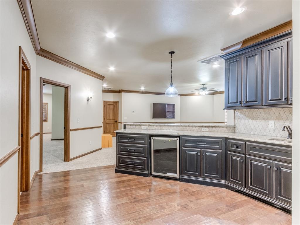 500 Newport Bridge Drive Property Photo 38