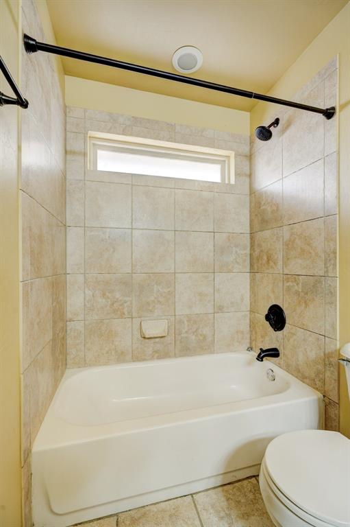 11605 Nw 111th Street Property Photo 15