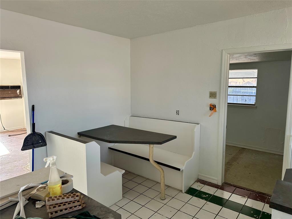 332 N Harrison Street Property Photo 11