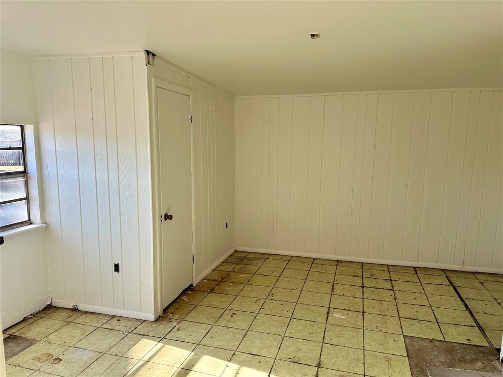 332 N Harrison Street Property Photo 18