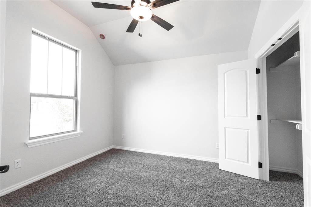 8108 Nw 154th Street Property Photo 18