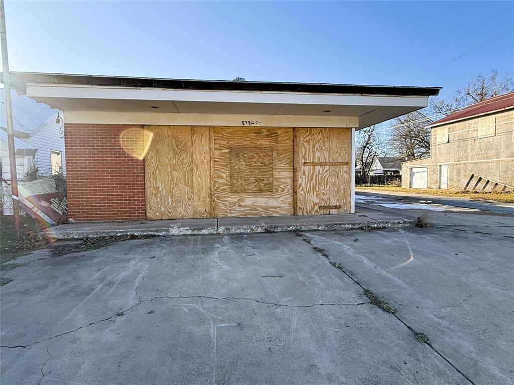 520 S 17th Street Property Photo 2