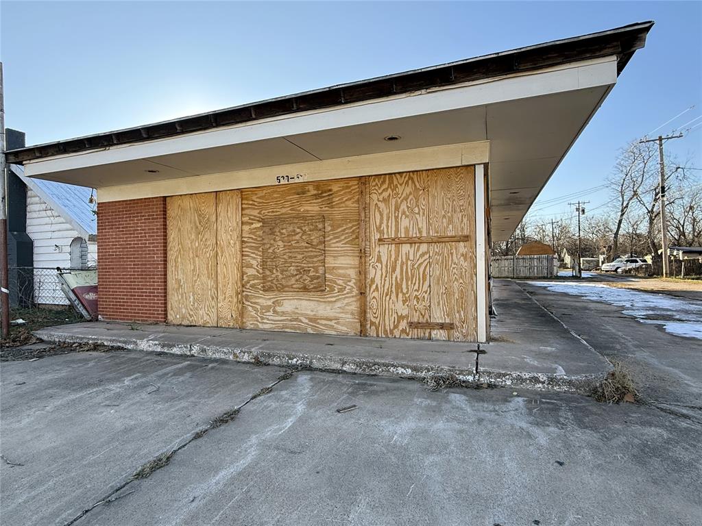 520 S 17th Street Property Photo 3