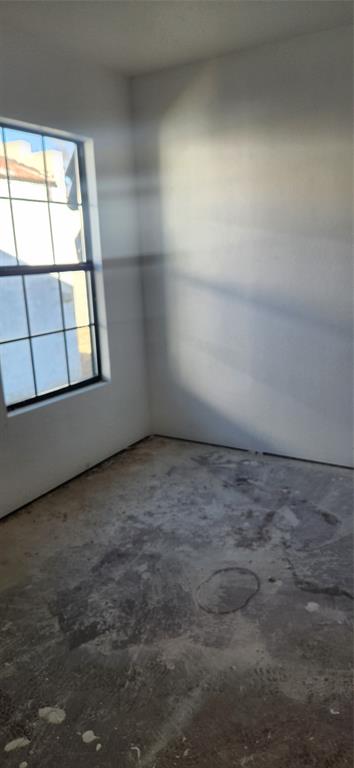 502 N Hazlett Street Property Photo 31