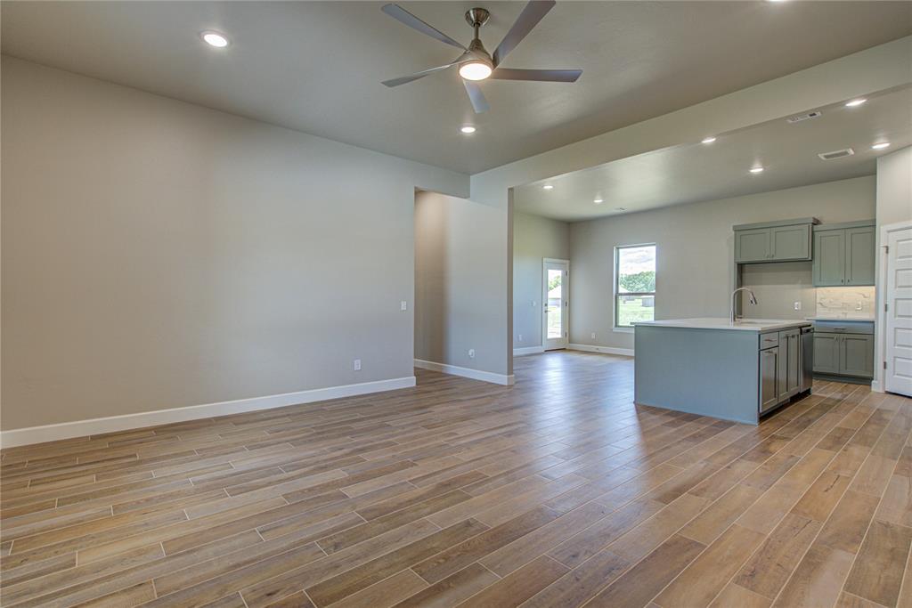 219 Hope Avenue Property Photo 4