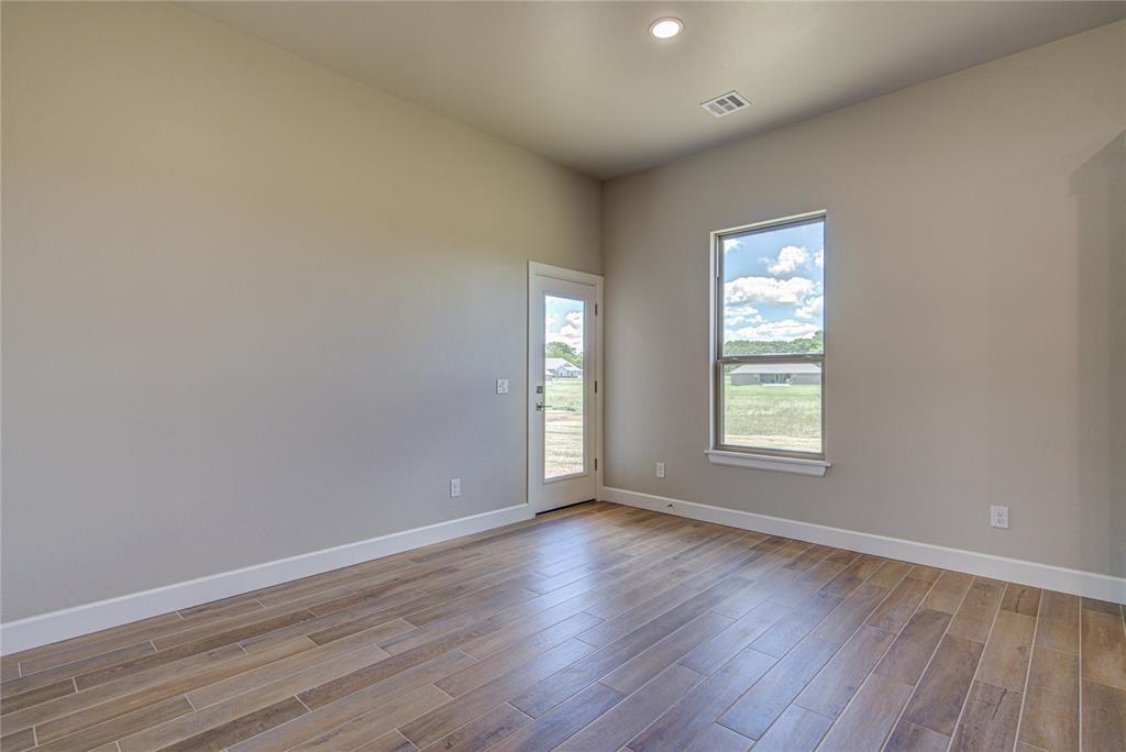 219 Hope Avenue Property Photo 8