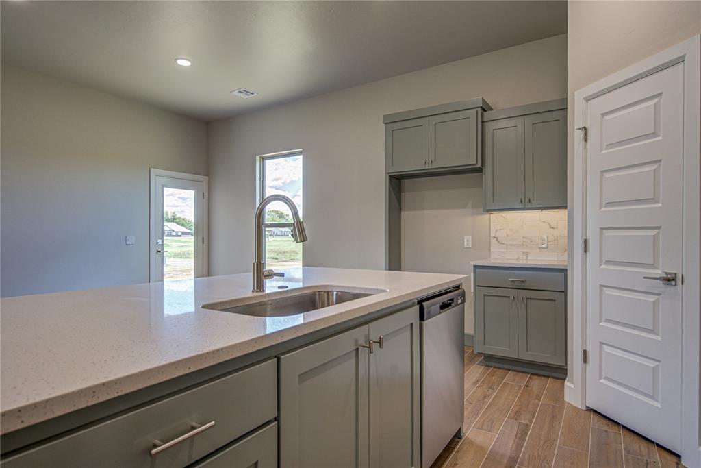 219 Hope Avenue Property Photo 15