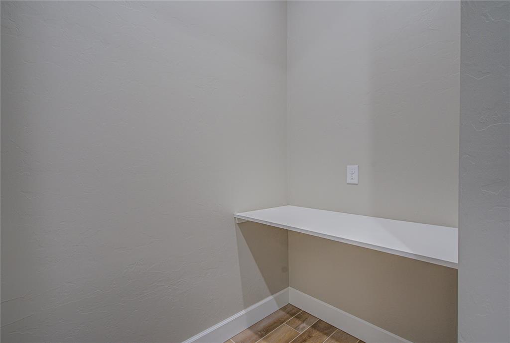 219 Hope Avenue Property Photo 32