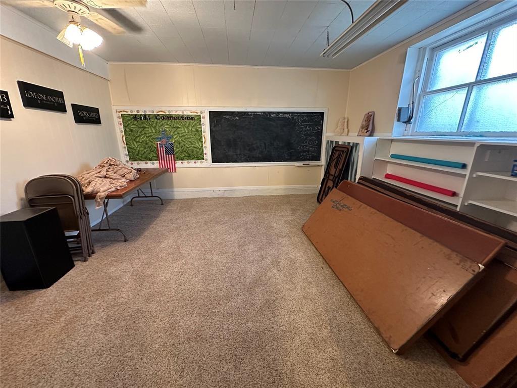 545 N Beard Avenue Property Photo 26