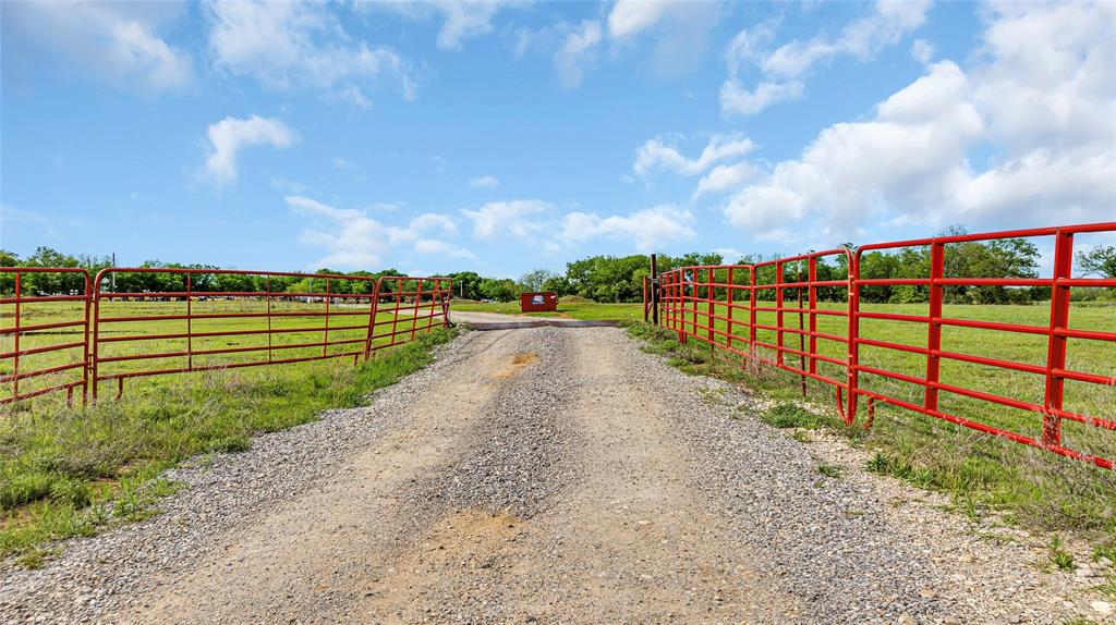 21403 E County Road 1660 Property Photo 6