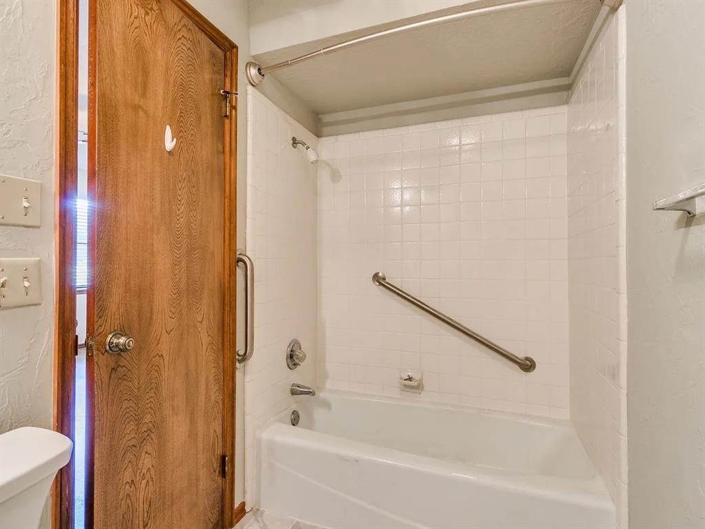 601 Nw 36th Avenue Property Photo 14