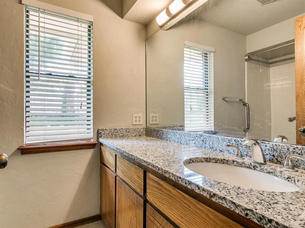 601 Nw 36th Avenue Property Photo 21